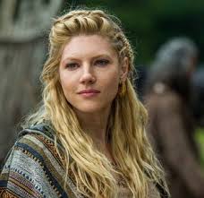 Vikingové (název ze staroseverštiny nejistého původu, přídavné jméno je vikinský nebo vikingský) byli skandinávští mořeplavci, kteří se v 8. History Of Execution Quiz Viking Hair Lagertha Hair Katheryn Winnick