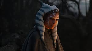 She created the new weapons from pieces of scrap metal after the fall of the republic. Rosario Dawson On Ahsoka Tano And The Mandalorian Starwars Com