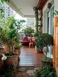 ideas for balcony garden containers