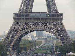 first floor of the eiffel tower