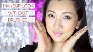 how to do your makeup without brushes