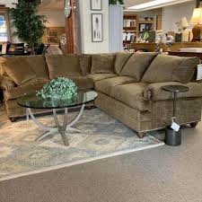 823 824 Sectional Sofa In Plush Velvet
