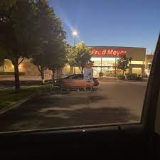 fred meyer 7355 ne imbrie dr