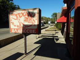 the texan barbecue in algonquin