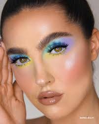 15 pretty spring makeup looks 2022
