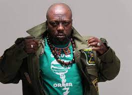 Cassper nyovest finally collaborates with famout poet and muscian zola 7 for boginkosi off is forthcoming 5th studio album a.m.n. Is Zola 7 Dead Death Hoax Rumors Zola 7 Still Alive Or Not Check Daughter New Wife Net Worth