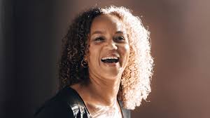 BBC Radio 2 - Radio 2 Unwinds with Angela Griffin, Giving you licence to  chill