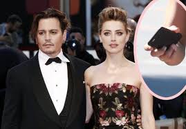 The couple exchanged vows in front of two dozen guests, including johnny. Creepy Johnny Depp And Amber Heard S Turbulent Marriage Demotix