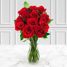 dozen red roses free uk delivery