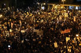 Netanyahu is the most divisive prime minister in history, he has exploited every divide in israeli society between jews and arabs. Thousands Throng Central Jerusalem In Anti Netanyahu Protest