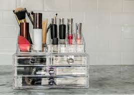 how to organize makeup in 4 steps