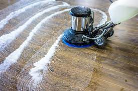 floor cleaning or polishing al musafaha