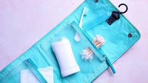 how to sew a hanging toiletry bag for