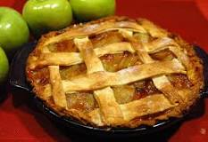 What is the difference between apple pie and apple streusel?