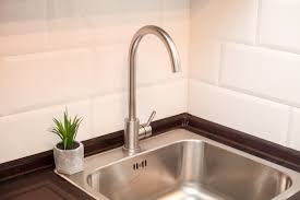 corner kitchen sinks what you should