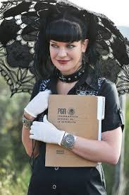 pauley perrette of ncis does photo
