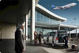 Edinburgh Airport Transfers – we provide airport transfers, chauffeur  driven cars, 8 and 16 seater hire with driver