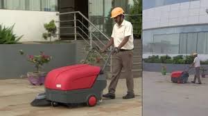 roots b70 battery operated sweeper