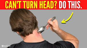 how to loosen a stiff neck in seconds