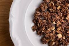 How do you know if granola is expired?