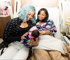 Toya was married to the rapper from 2004 through 2006. Toya Wright Debuts Newborn Daughter Reign Photos Thejasminebrand