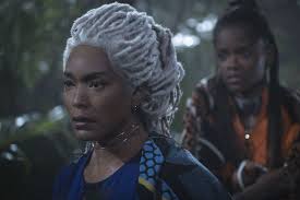 Magical, meaningful items you can't find anywhere else. Angela Bassett S Hair In Black Panther Popsugar Beauty Australia