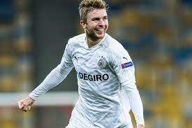 Christoph kramer (born 19 february 1991) is a german professional footballer who plays as a defensive midfielder forborussia m'gladbach and the german national team. Christoph Kramer Pokemon Card Collection Hypebeast