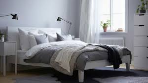 Schlafzimmer ideen grau sie verbringen so viel zeit in ihrem schlafzimmer dass es sinnvoll ist es zu dekorieren um es zu einem angenehmen raum zu machen. Wirkung Von Farben Im Schlafzimmer Ein Ratgeber Schoner Wohnen