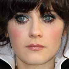 zooey deschanel makeup blue eyeshadow
