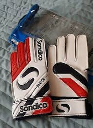 Sondico Boys Goalkeeper Gloves Pro Grip Football Goalie