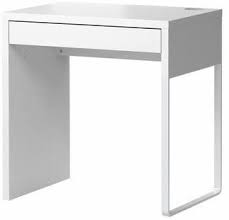 Размеры бюро небольшие оно хорошо вписывается в небольшие пространства: Ikea Micke Bureau In Wit 73 X 50 Cm Amazon Nl