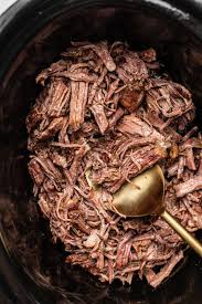 how to make pulled beef in the slow cooker