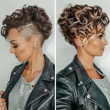 For example, a person who always sleeps on one side yet is a restless sleeper may find that his or her hair seems to be frizzy on one side only. 63 Cute Hairstyles For Short Curly Hair Women 2021 Guide