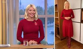 Holly began her career as a model in the late 90s before moving into television in the noughties to present children's programmes. Holly Willoughby News This Morning Host Wears Red Dress Boots Where To Buy Outfit Express Co Uk