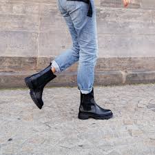 Climbing to new fashion heights? Chelsea Boots Black 610507e6l Blcktd Bullboxer
