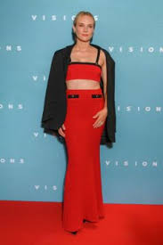 diane kruger always looks great in red