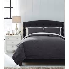 Shop ashley furniture homestore online for great prices, stylish furnishings and home decor. Signature Design By Ashley Bedding Sets Q349003k King Ryter Charcoal Coverlet Set Furniture And Appliancemart Bedding Sets