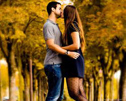 Love Kiss In Autumn Wallpapers HD 1080p ...
