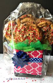 how to make an easy cookie bouquet