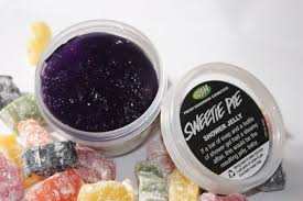 Stage two of my ongoing plan to beat lush at its own game. Diy Your Own Sparkly And Sweet Lush Shower Jellies Girlslife