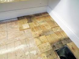 diy recycled pallet wood flooring
