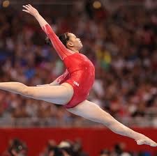 suni lee outscores gymnastics queen