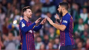 Lionel messi (barcelona) wins a free kick in the defensive half. As01 Epimg Net En Imagenes 2019 06 10 Football