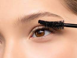 fake lashes vs mascara vs eyelash