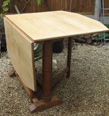 heals oak eg dining table