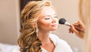 professional mobile makeup artists in