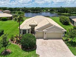 homes in bradenton fl