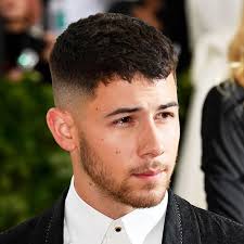 The coolest hairstyles for square face men are those with clean lines and structures. 35 Best Hairstyles For Men With Big Foreheads 2021 Styles