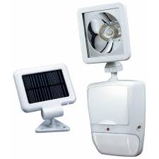 Heath Zenith 180 Degree White Motion Sensing Solar Powered Led Outdoor Security Light Sl 7210 The Home Depot