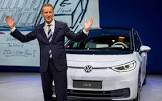 VW、EV推進のCEO更迭し内燃機関回帰へ　EV化による雇用削減に労働組合が反発
